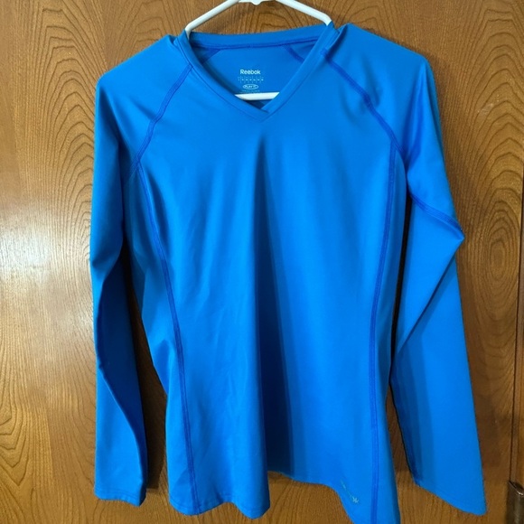 Reebok Blue V-Neck Athletic Play Dry Top - Picture 1 of 5